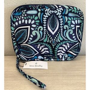 Vera Bradley Lighten Up Wipes Wipe Pouch Blue Island Medallion NWT